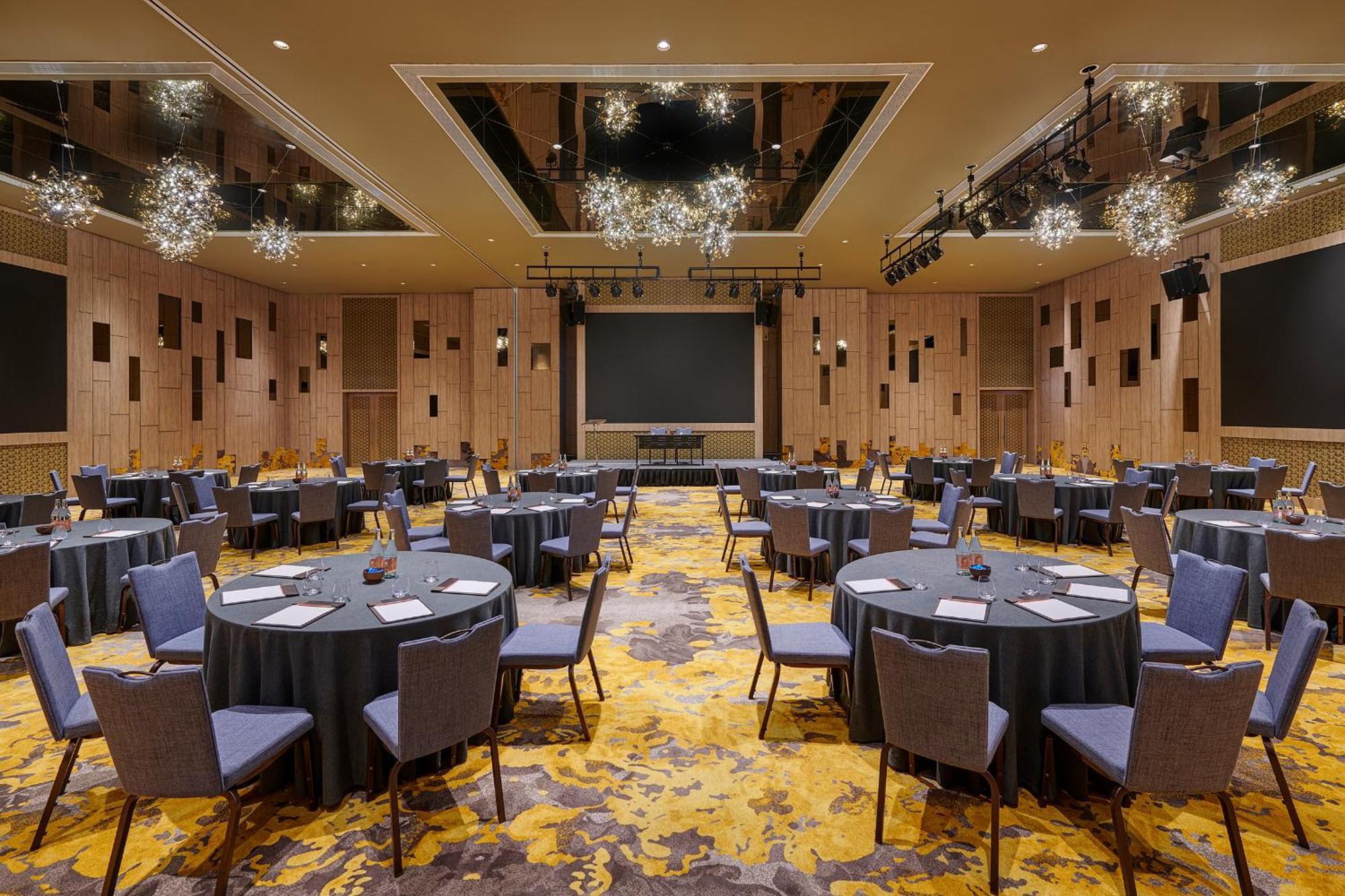 Angsana Teluk Bahang Batu Feringgi Bagian luar foto The Grand Ballroom